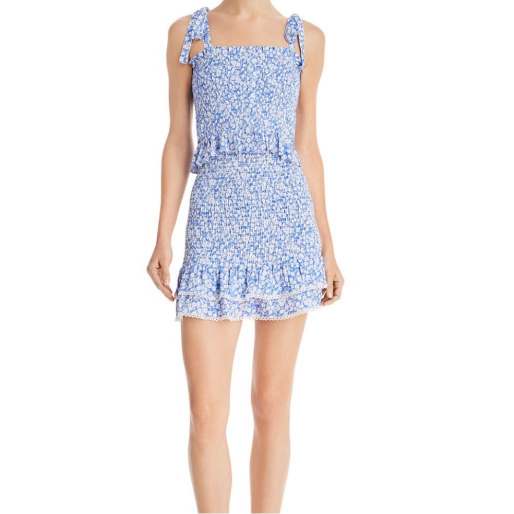 Lost & Wander Blue floral smocked set